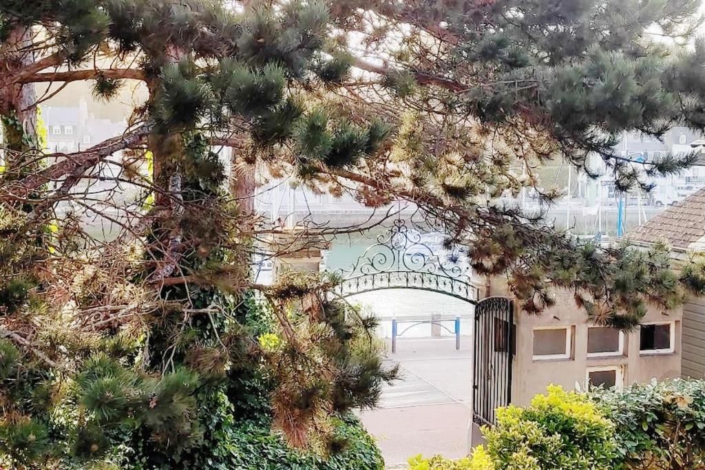 Appartement Sur Le Port, 105M Rez De Jardin Avec Parc Privatif Saint-Valery-en-Caux Esterno foto